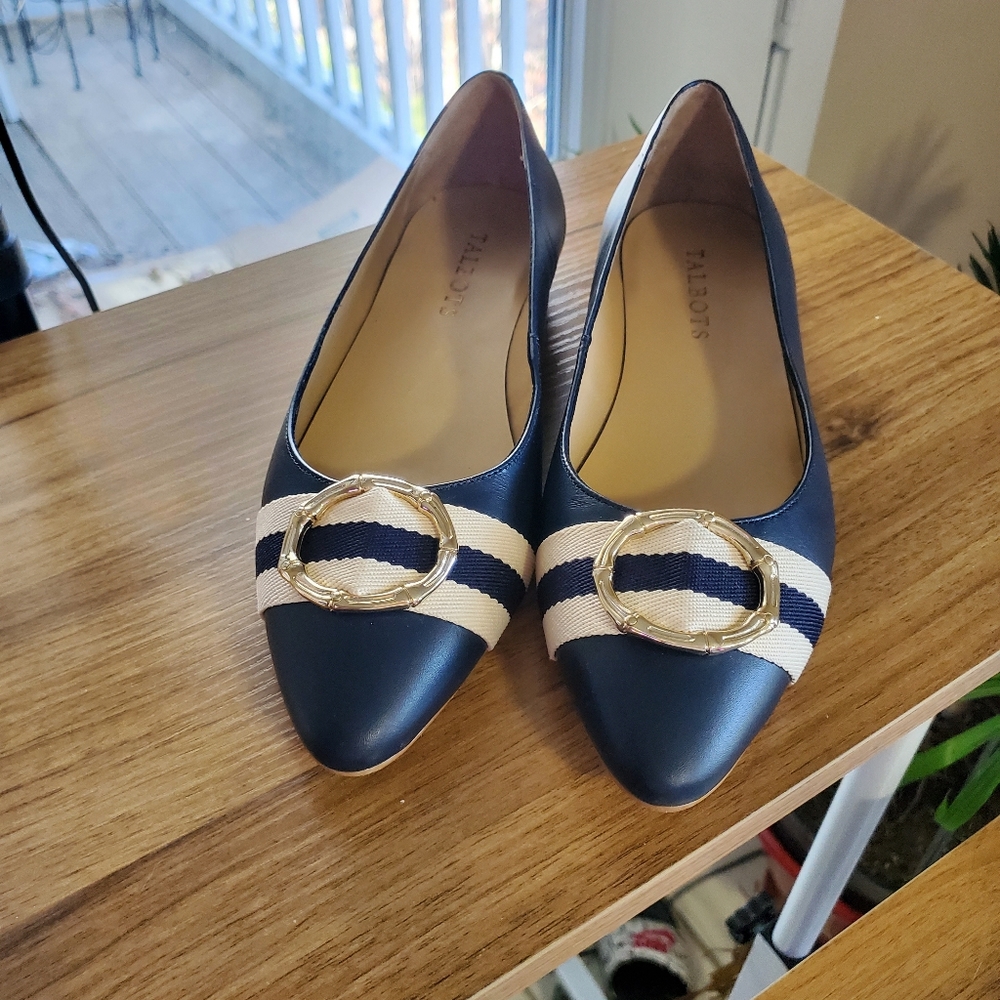 Talbots bamboo accent flats